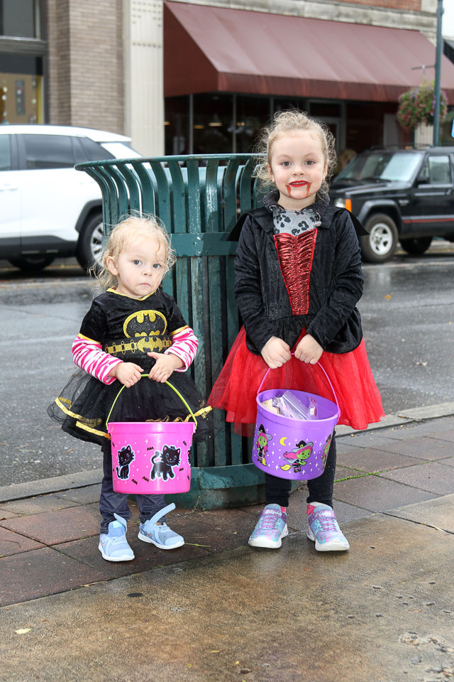 Halloween Trick or Treat Downtown Morganton 2019-9442.JPG
